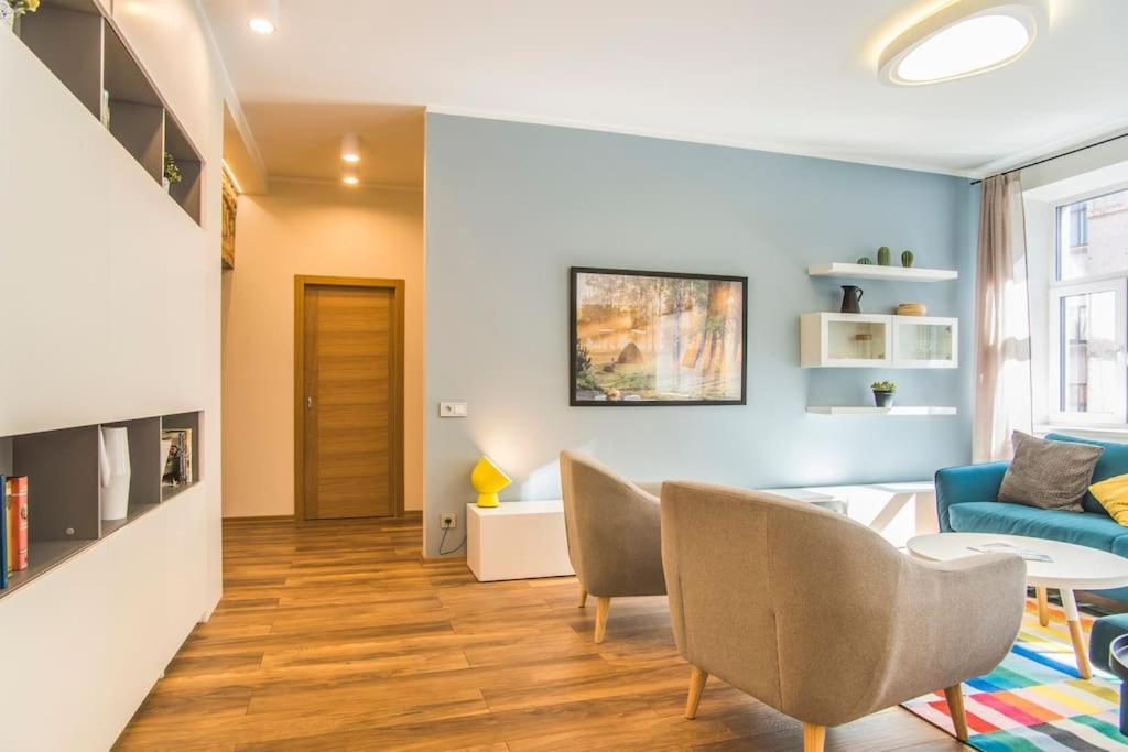 Design Apartment, 2 En-suite - Very Leilighet Riga