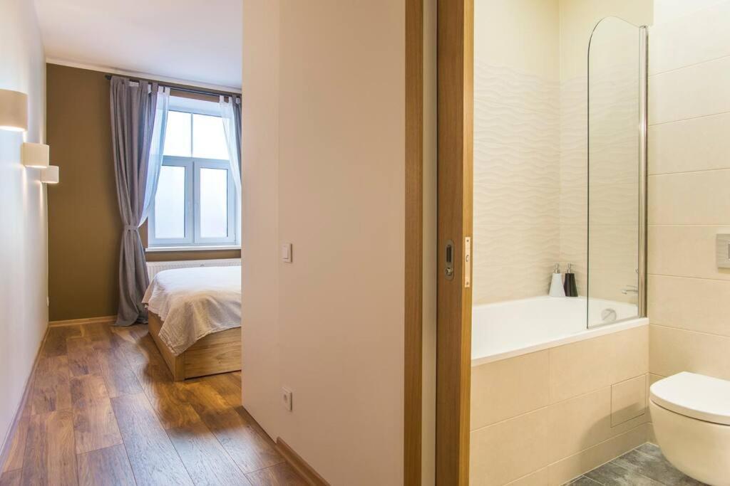 Leilighet Design Apartment, 2 En-suite - Very *